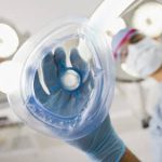 Nâng mũi gây tê hay mê? Nếu gây mê liệu có tác dụng phụ gì không?