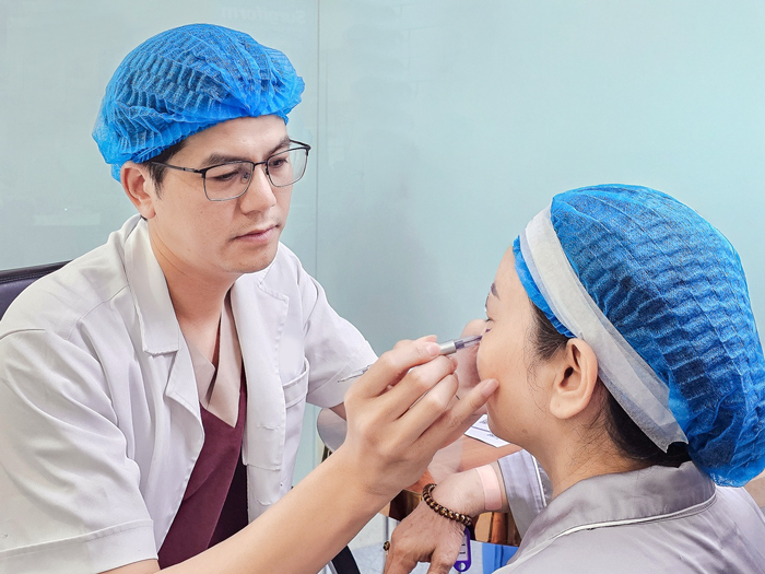 Tư vấn trực tiếp với bác sĩ chuyên khoa của kangnam